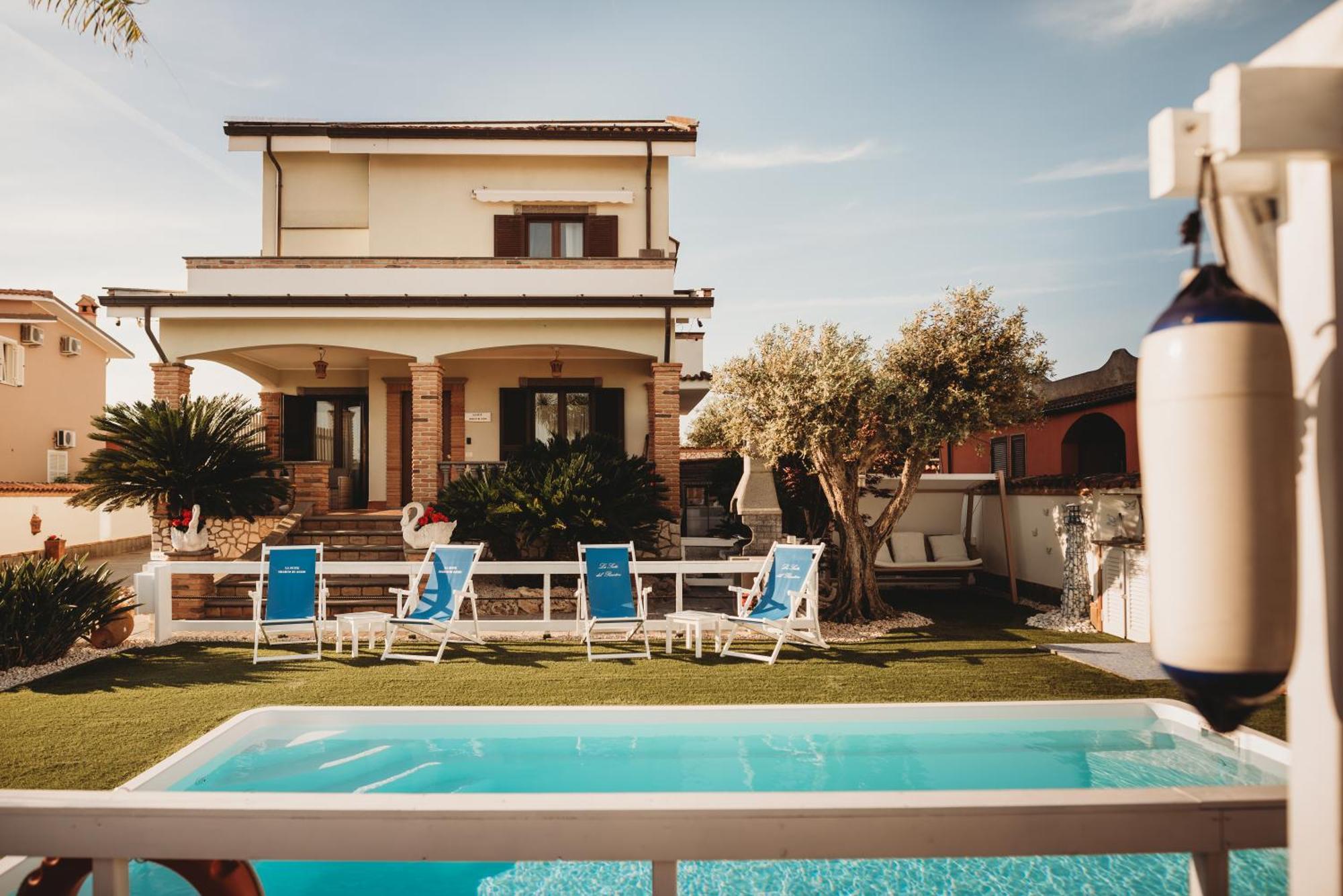 Alloggio Turistico Con Piscina Palestra Jacuzzi Sauna Lägenhet Anzio Exteriör bild