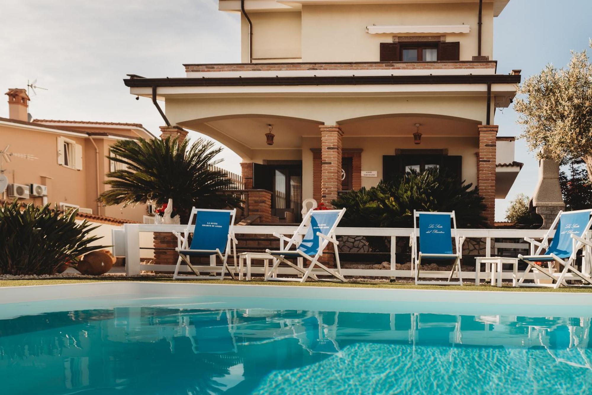 Alloggio Turistico Con Piscina Palestra Jacuzzi Sauna Lägenhet Anzio Exteriör bild