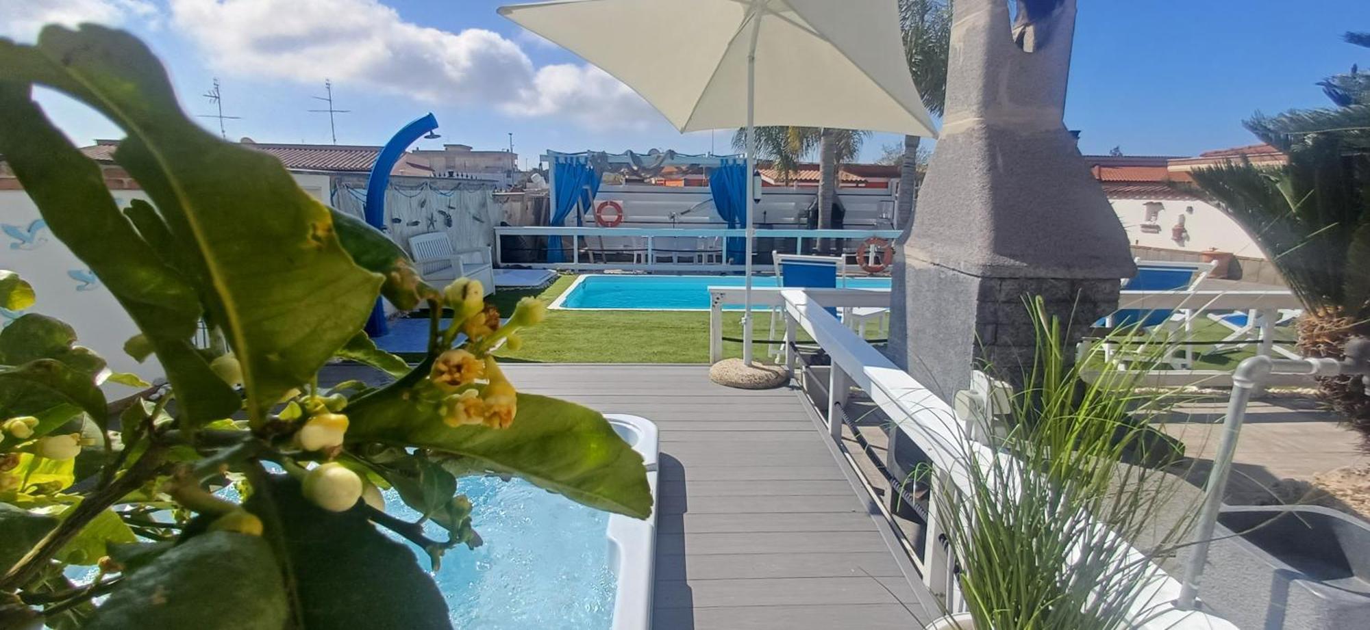 Alloggi Turistici Con Piscina Palestra Jacuzzi Sauna Anzio Exteriör bild